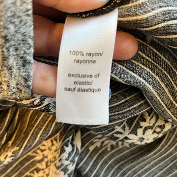 MAURICES | Women's Off The Shoulder Dress Black White Size Medium - Picture 8 of 9